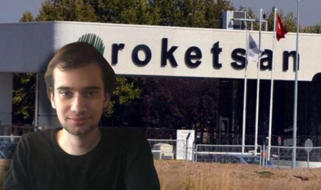 Evinde ölü bulunan ROKETSAN mühendisinin babasından 'infaz' iddiası: 'Evladımdan sır istemişler vermemiş' 4 evinde olu bulunan roketsan muhendisinin babasindan infaz iddiasi evladimdan sir istemisler vermemis tI5CNEQd