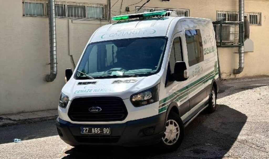 gaziantepte aci olay yasli cift traktor kazasinda can verdi 2zX3kTc9