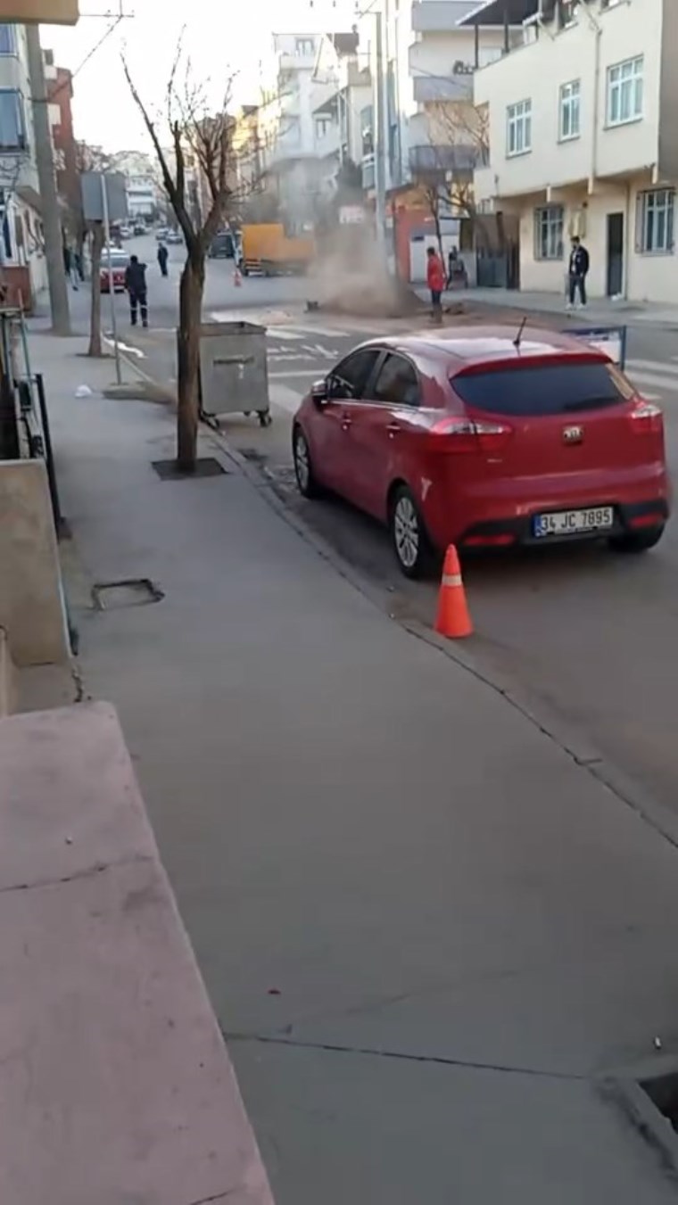 kocaelinde dogalgaz borusu delindi 9 sokagin gaz akisi durduruldu 0