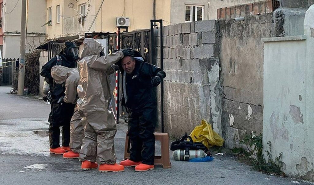 Mersin'deki 'fare zehri' faciasında yeni gelişme: Ölen çocuk sayısı 3'e yükseldi! 10 mersindeki fare zehri faciasinda yeni gelisme olen cocuk sayisi 3e yukseldi lh1RegCf