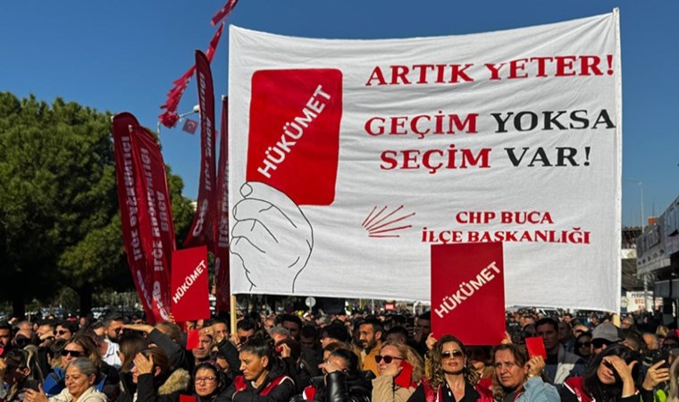 ozgur ozel kirmizi kart elestirilerine yanit verdi kim sikayet ediyorsa kim secim istiyorsa kirmizi KqLIqAmZ
