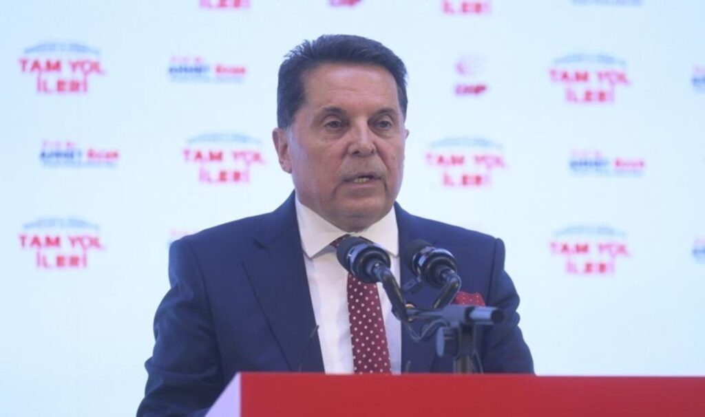 Yerine kayyum atanan Esenyurt Belediyesi Başkanı Ahmet Özer için AYM'ye başvuru yapıldı 4 yerine kayyum atanan esenyurt belediyesi baskani ahmet ozer icin aymye basvuru yapildi a6y2MkUK