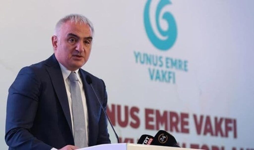 yunus emre enstitusunde yolsuzluk skandali chpli atalar siyasi koruma kalkani kendisini apacik ilan ediyor LWDcfMRV