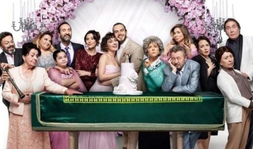 Cenazemize Hoş Geldiniz filmi konusu nedir? Cenazemize Hoş Geldiniz oyuncuları kimler? 2 cenazemize hos geldiniz filmi konusu nedir cenazemize hos geldiniz oyunculari kimler 3I46vsm5