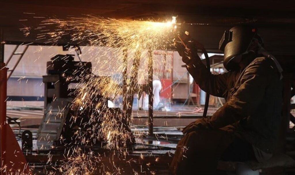 Eurostat açıkladı: Euro Bölgesi'nde sanayi üretimi kasımda yükseldi 4 eurostat acikladi euro bolgesinde sanayi uretimi kasimda yukseldi eNSxOvJZ