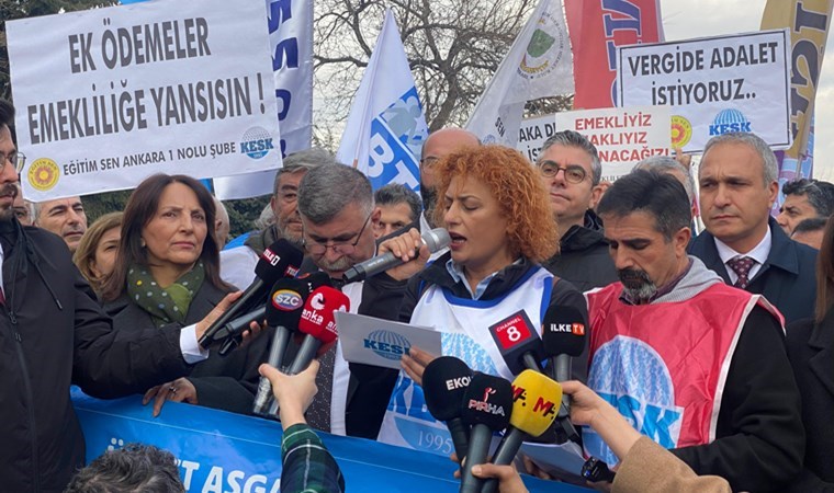kamu emekcileri turkiye genelinde is birakti bakanligin kapisina dayandilar 1 pL8L4K5W