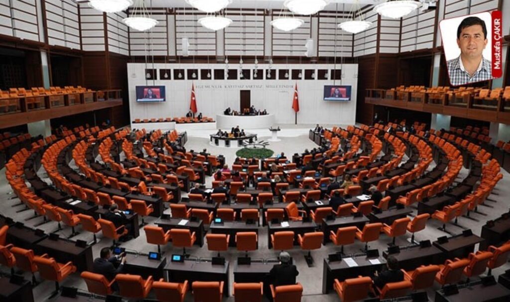 Meclis’teki görüşmeler sırasında çıkarılan düzenleme ‘torba teklifle’ yeniden TBMM’ye sunuldu: ‘Süper yetki’ geri geliyor 3 meclisteki gorusmeler sirasinda cikarilan duzenleme torba teklifle yeniden tbmmye sunuldu super yetki geri geliyor sW2ysU6W