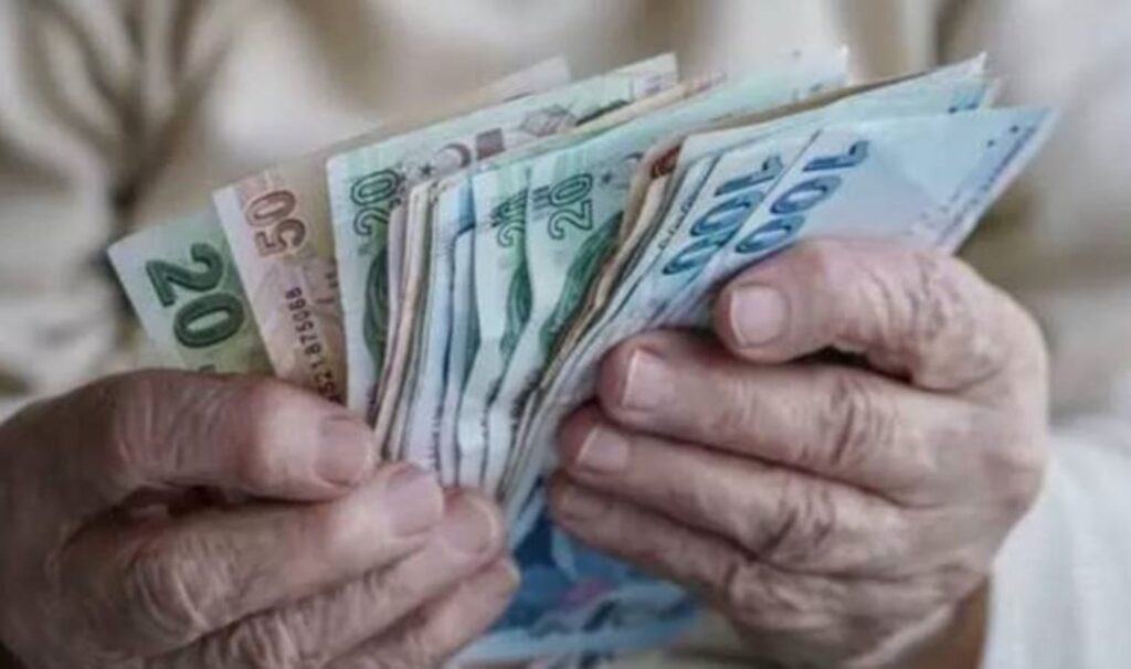 Bakan Işıkhan açıkladı: Emekli Sandığı zam farkları bugün yatırılacak 9 bakan isikhan acikladi emekli sandigi zam farklari bugun yatirilacak S55rWe4A