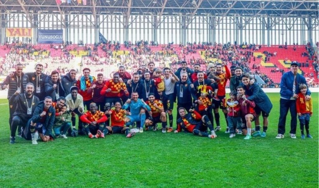 Göz Göz kıymetli üç puanı tek golle de olsa aldı 3 goz goz kiymetli uc puani tek golle de olsa aldi UuEXg5s7