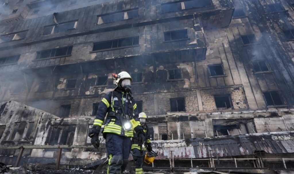 grand kartal otel personeli goz gore gore gelen faciayi anlatti duzgun yangin merdiveni yok aakUaYHw
