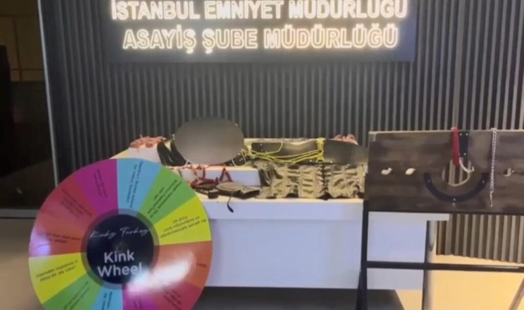Kadıköy'de BDSM partisine polis operasyonu: 11 yıl hapis istemi 7 kadikoyde bdsm partisine polis operasyonu 11 yil hapis istemi xCR1uMOZ