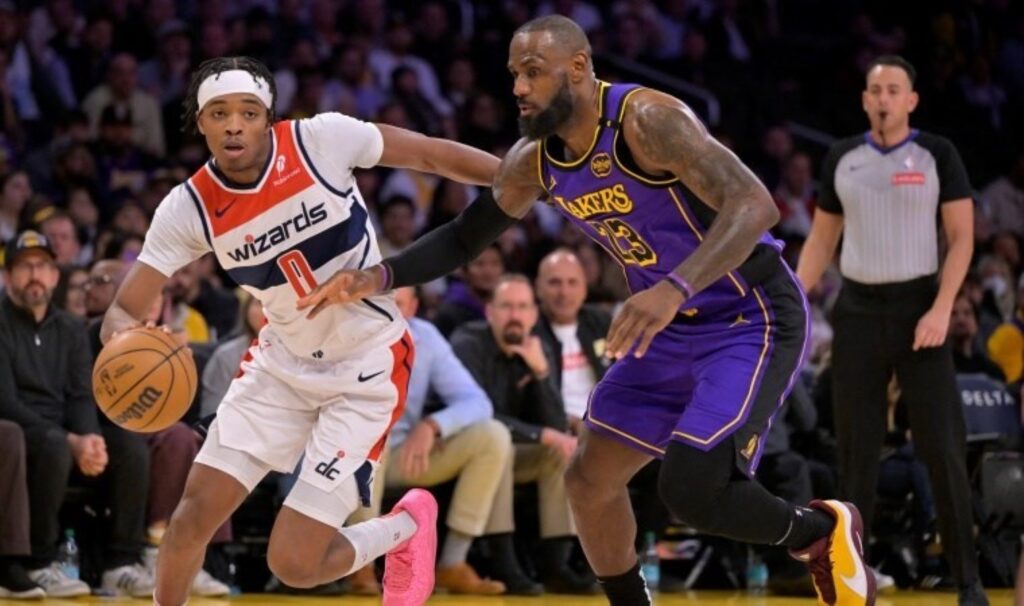 Los Angeles Lakers, Washington Wizards'ı devirdi: LeBron James bir kez daha NBA tarihine geçti! 10 los angeles lakers washington wizardsi devirdi lebron james bir kez daha nba tarihine gecti UfjsxSBN