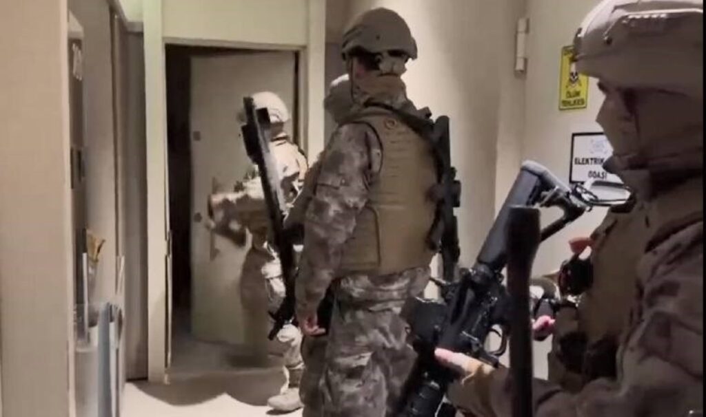 11 ilde yasa dışı bahis operasyonu: 54 şüpheli gözaltına alındı! 3 11 ilde yasa disi bahis operasyonu 54 supheli gozaltina alindi lHjFCUdj