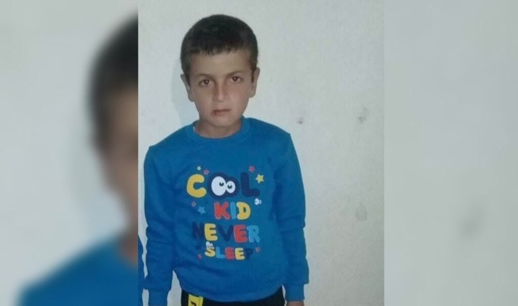 13 yasindaki cocuk oyun oynarken kalp krizinden hayatini kaybetti kIAuMWhe