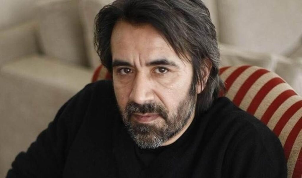 21 akbank kisa film festivalinin onur konugu yonetmen zeki demirkubuz olacak MAUmrDQp