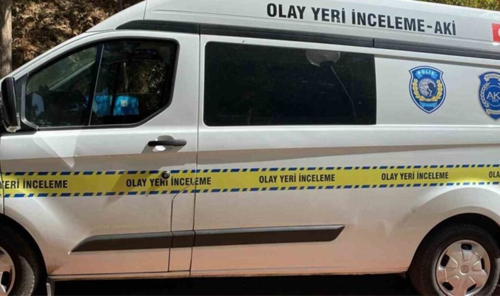 akpli bayraktarin annesi evde olu bulundu BgG6rGkI