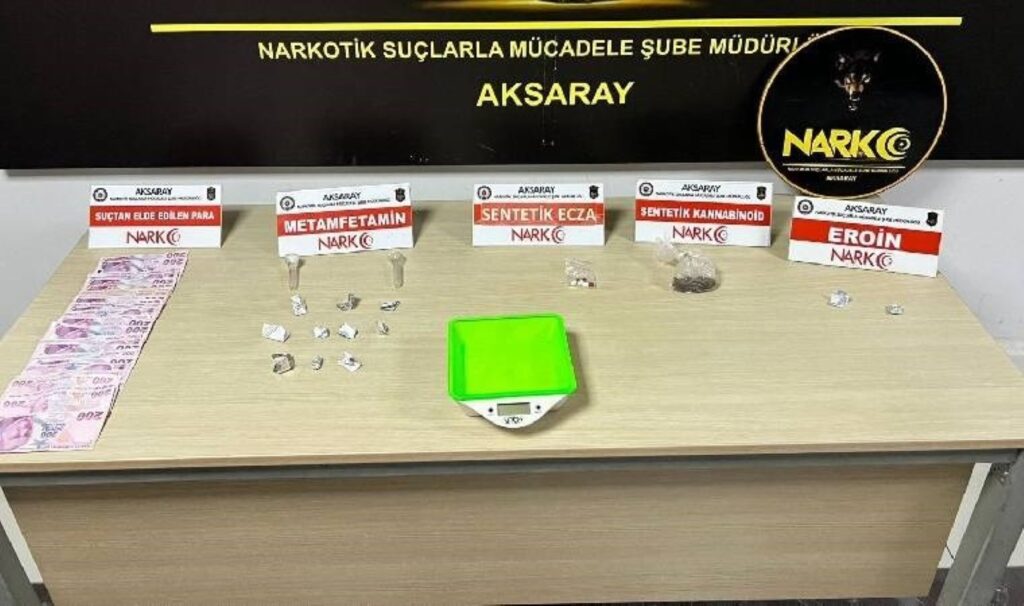 aksarayda uyusturucu saticilarina operasyon 50 gozalti 3bNredeg