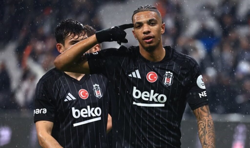anlasma saglandi besiktasta ayrilik kapida XmzscTxH