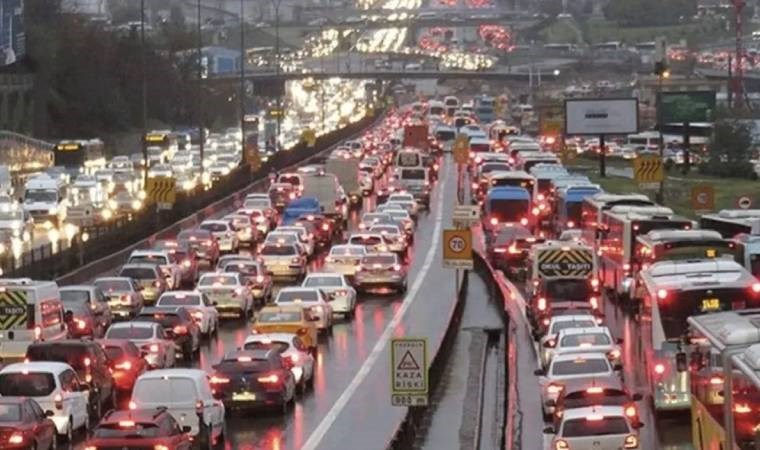 Araç sahipleri dikkat: O işlemi yapmayana 28 bin TL ceza! Son tarih bugün... 2 arac sahipleri dikkat o islemi yapmayana 28 bin tl ceza son tarih bugun 1 1qewPDby