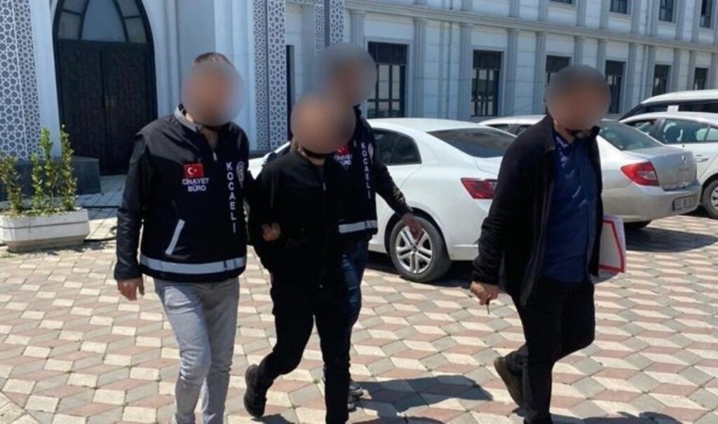 Arkadaşını öldürdü, 'isteseydim kafasına sıkardım' dedi! 3 arkadasini oldurdu isteseydim kafasina sikardim dedi vOZaRitb