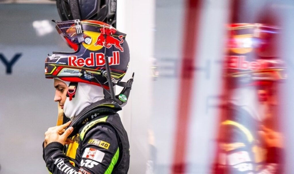 ayhancan guvenden daytona 24 saat yarisinda podyumbasarisi eBUPMHiD