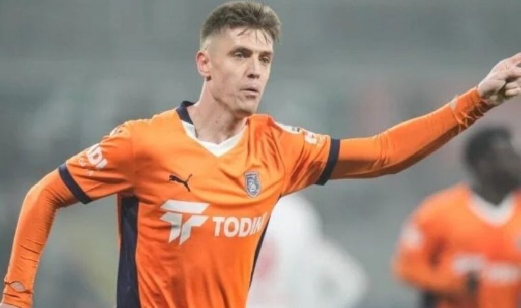 basaksehir samsunsporu cok rahat gecti mgVcDVaN