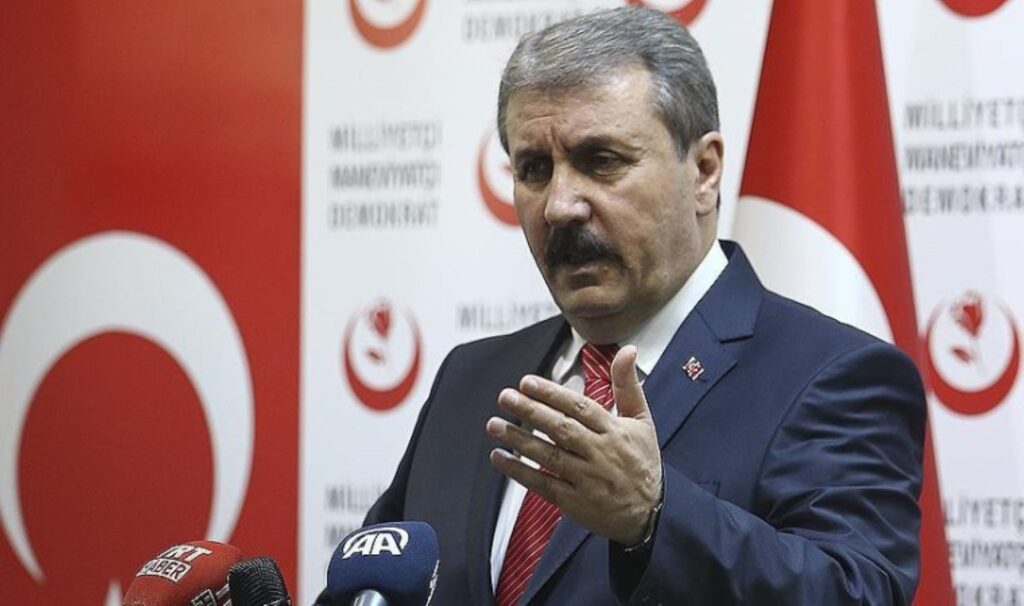 BBP Lideri Destici’den 'Kartalkaya' çıkışı: 'Sebep olan kimse, hiçbir ayrım yapılmadan hesap sorulmalı' 9 bbp lideri desticiden kartalkaya cikisi sebep olan kimse hicbir ayrim yapilmadan hesap sorulmali WgeRI1p7