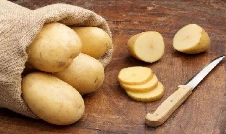 Bu gıdalar fazla tüketildiğinde toksin saçıyor, rahatsızlıklara sebep oluyor: Aşırı tüketildiğinde zehirli olabilen 10 besin 7 bu gidalar fazla tuketildiginde toksin saciyor rahatsizliklara sebep oluyor asiri tuketildiginde zehirli olabilen 10 OVuZHirI