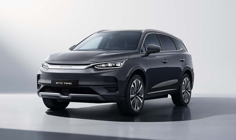BYD'nin elektrikli SUV modeli Tang için tarih verildi: 530 kilometre menzille geliyor... 4 bydnin elektrikli suv modeli tang icin tarih verildi 530 kilometre menzille geliyor 3 qLyrVKt9