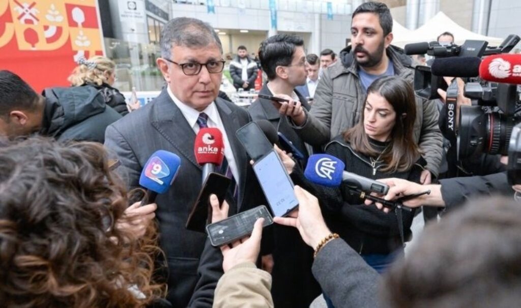 Cemil Tugay’dan Erdoğan’a yanıt: İzmir’i tanımıyor 1 cemil tugaydan erdogana yanit izmiri tanimiyor O3Hqf87J
