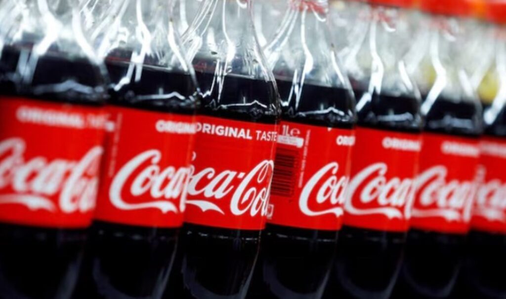 Coca-Cola'dan kırmızı alarm! İçecekler için geri çağırma emri verildi: Coca-Cola, Fanta, Sprite, Fuse Tea hepsi toplatılıyor! 2 coca coladan kirmizi alarm icecekler icin geri cagirma emri verildi coca cola fanta sprite fuse tea 4puX3R92