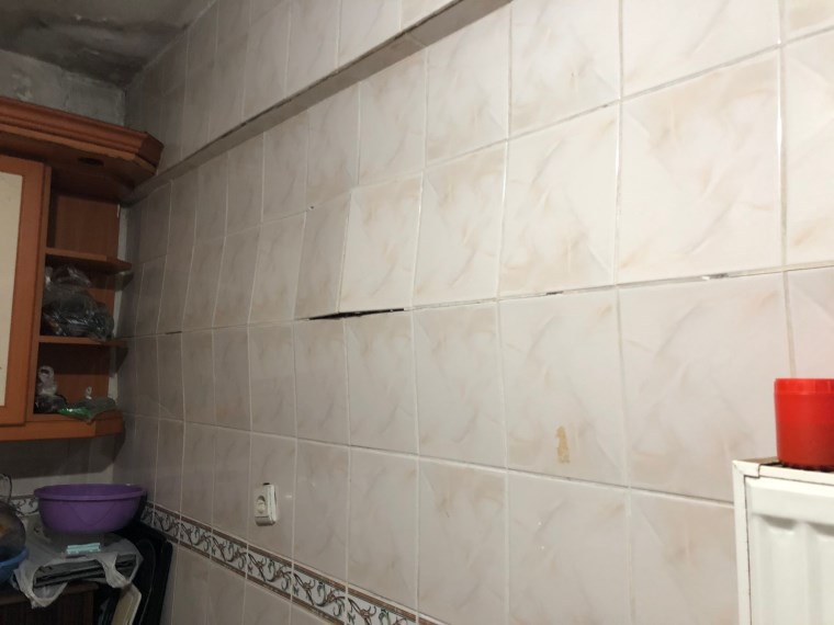 cokme tehlikesi istanbulda bir bina tahliye edildi 0 TXh74GME