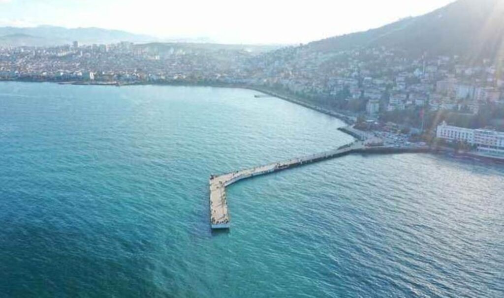 curuk ayaklar ustunde iskele buyutulmez 2PPt9jrK
