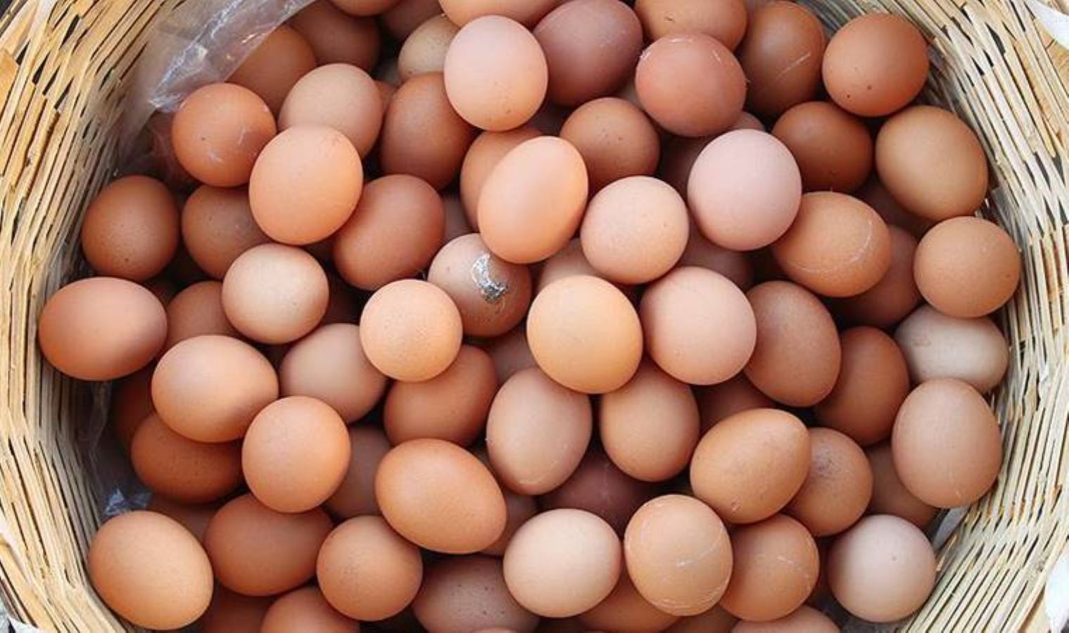 Dondurulduğunda tehlikeli hale geliyor, zehirlenmelere sebep oluyor: Buzlukta asla bulundurmamanız gereken 10 besin 3 donduruldugunda tehlikeli hale geliyor zehirlenmelere sebep oluyor buzlukta asla bulundurmamaniz gereken 10 besin 2 4UdWQ4Yn