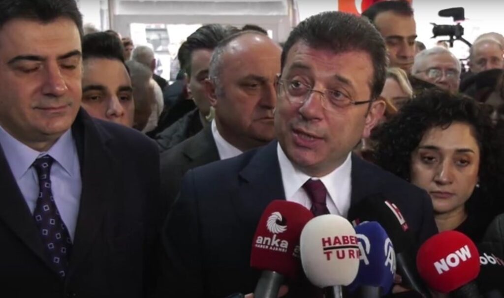 Ekrem İmamoğlu'ndan Erdoğan'a 'erken seçim' göndermesi: 'Bir yandan Cumhurbaşkanı adaylığını açıklarken...' 5 ekrem imamoglundan erdogana erken secim gondermesi bir yandan cumhurbaskani adayligini aciklarken eQBT7pbm