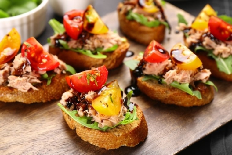 Enfes bir İtalyan atıştırmalığı: Crostini tarifi 3 enfes bir italyan atistirmaligi crostini tarifi 2 FwlRlSce