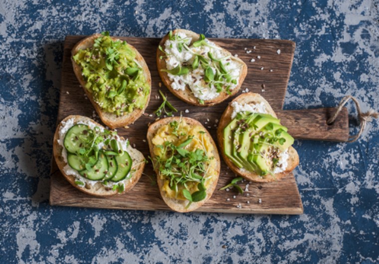 Enfes bir İtalyan atıştırmalığı: Crostini tarifi 4 enfes bir italyan atistirmaligi crostini tarifi 3 kgNggbbV
