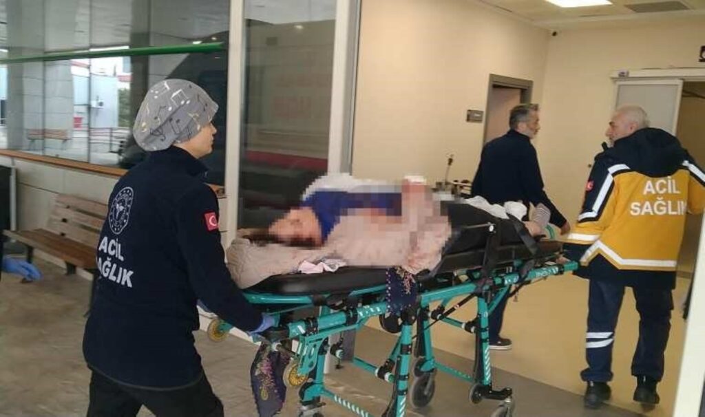 erkek siddeti eski esi tarafindan defalarca bicaklandi 4ahSeaw3