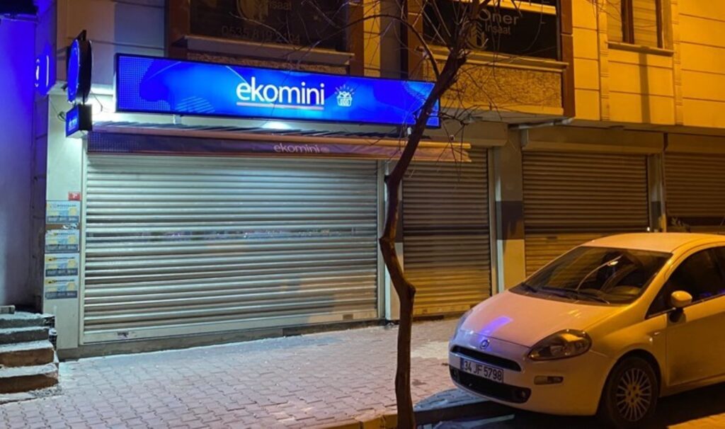 esenyurtta ayni markete ikinci silahli saldiri 1 yarali QnXC4Ez3