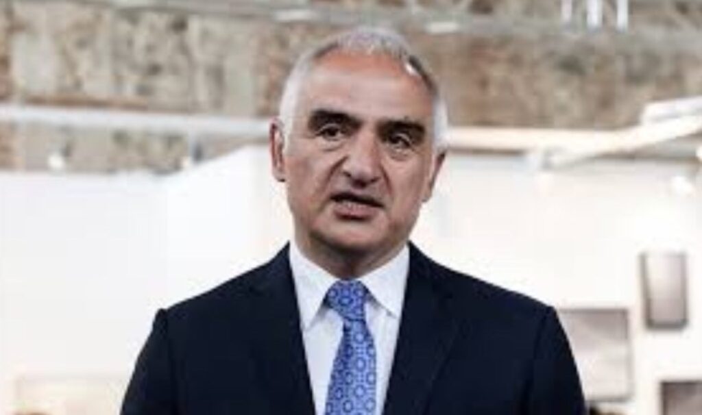 Facia ile ilgili sorumluluk kabul etmemişti: Eski çalışanı, Ersoy adına Ersoy’a izin vermiş! 8 facia ile ilgili sorumluluk kabul etmemisti eski calisani ersoy adina ersoya izin vermis 3L8w6XxK