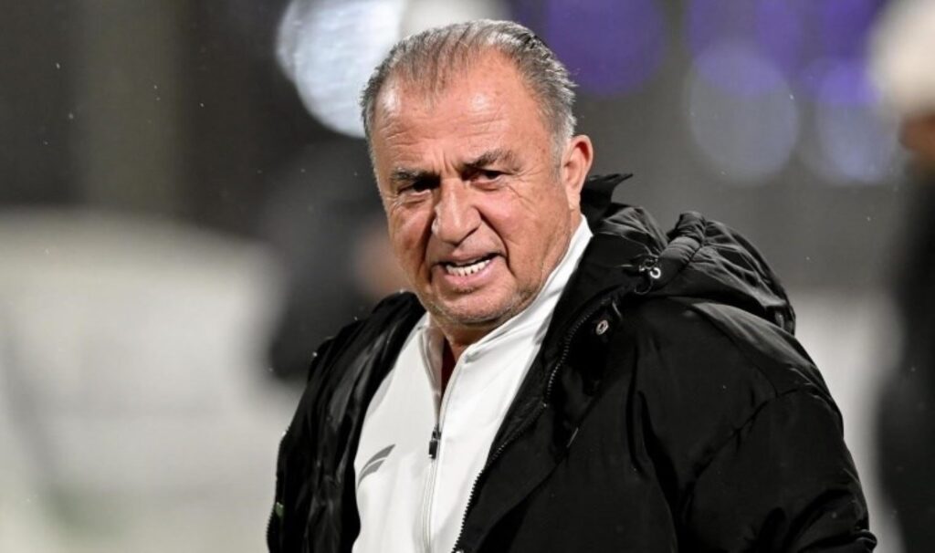 Fatih Terim'in ekibi Al Shabab 3 puana son dakikada ulaştı! 2 fatih terimin ekibi al shabab 3 puana son dakikada ulasti AyWqs77c