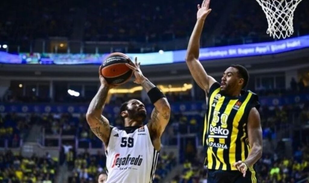 Fenerbahçe Beko, EuroLeague'de durdurulamıyor! 3 fenerbahce beko euroleaguede durdurulamiyor t9N3QWMl