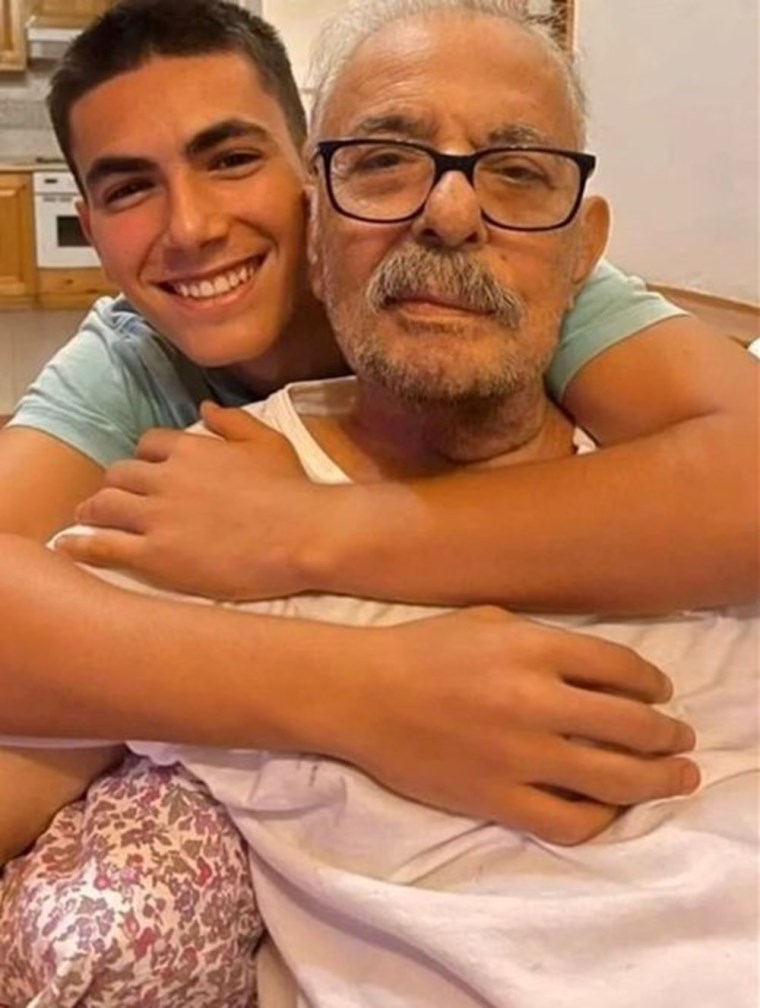 ferdi tayfurun oglundan duygusal paylasim sensiz ilk dogum gunum 2 u5gr1lMp