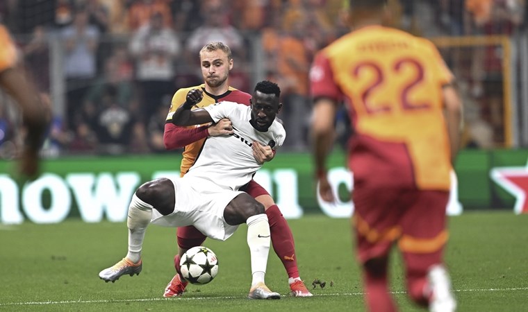 galatasarayda victor nelsson ile yollar ayriliyor iste transferin sartlari 1 aH5ZO1Og