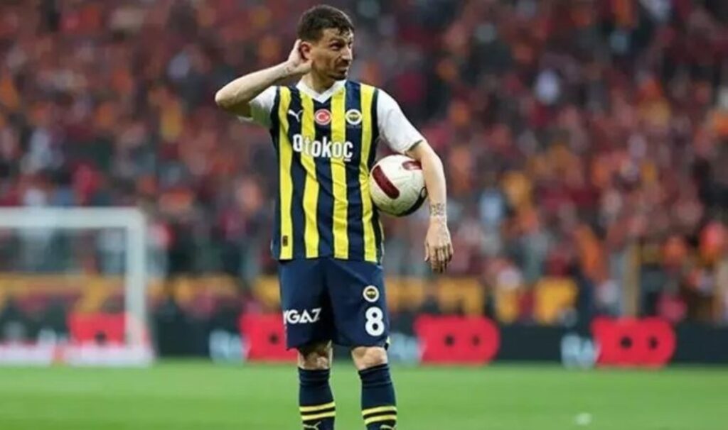 galatasaraydan mert hakan yandas gondermesi PabB5TVK