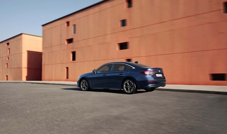 hondanin yenilenen civic modeli satisa sunuldu fiyatlar ortaya cikti 1