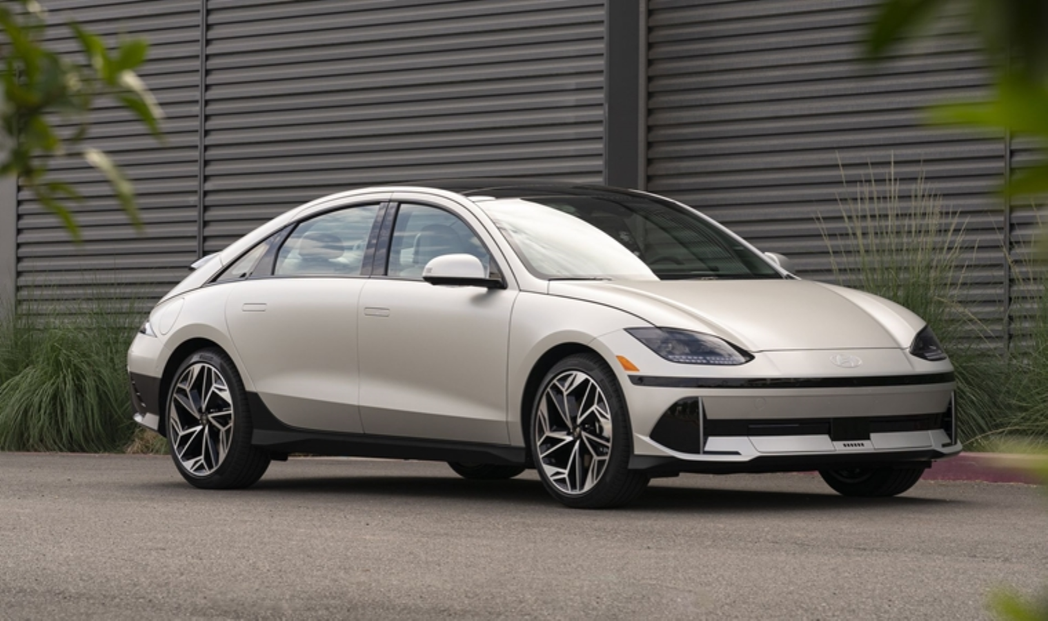 Hyundai'nin o modelinden şarj rekoru! 10 dakikada 234 kilometre... 1 hyundainin o modelinden sarj rekoru 10 dakikada 234 kilometre 0 GwIOGVF3