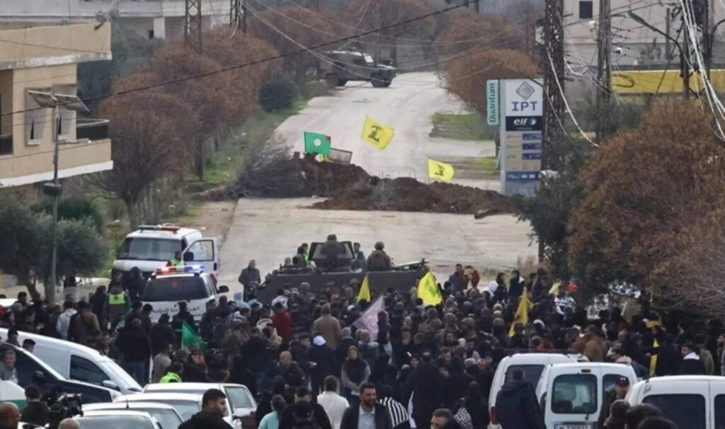 İsrail Lübnan’a saldırdı: 15 ölü, 83 yaralı! 2 israil lubnana saldirdi 15 olu 83 yarali 96IOamYk