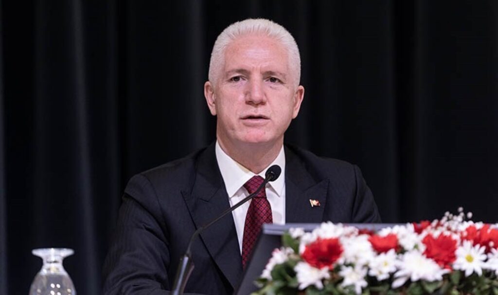 istanbul valisi davut gul ruhsati ya da isletme belgesi olmayan oteller kapatilacak LxfgwSyW