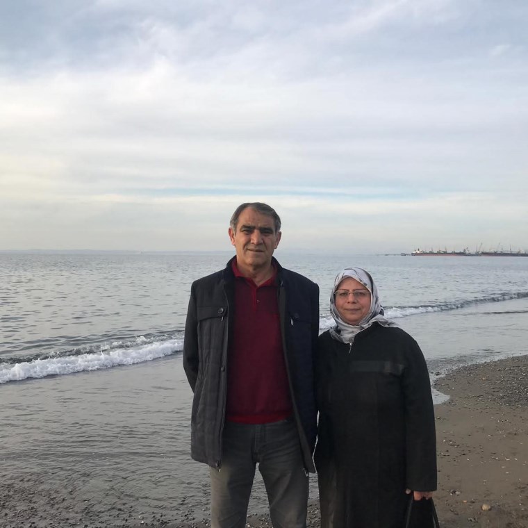 kalp krizi geciren cift bir gun arayla hayatini kaybetti 0 VRJJUtWX